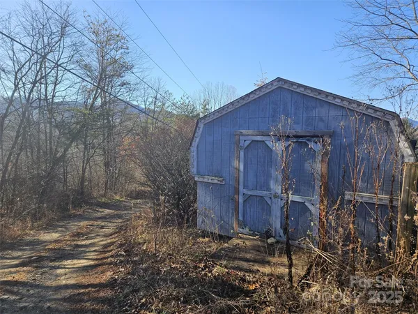 a backyard of a house