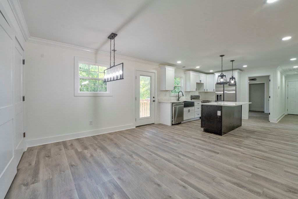 1895 Bowers Road Dalton, GA 30721 - Photo 10 of 38 Gallery Image 10