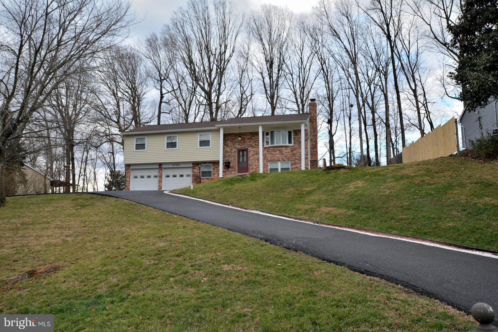 4794 Kelly Road Woodbridge, VA 22193 - Photo 2 of 35 Long approach welcomes you Home