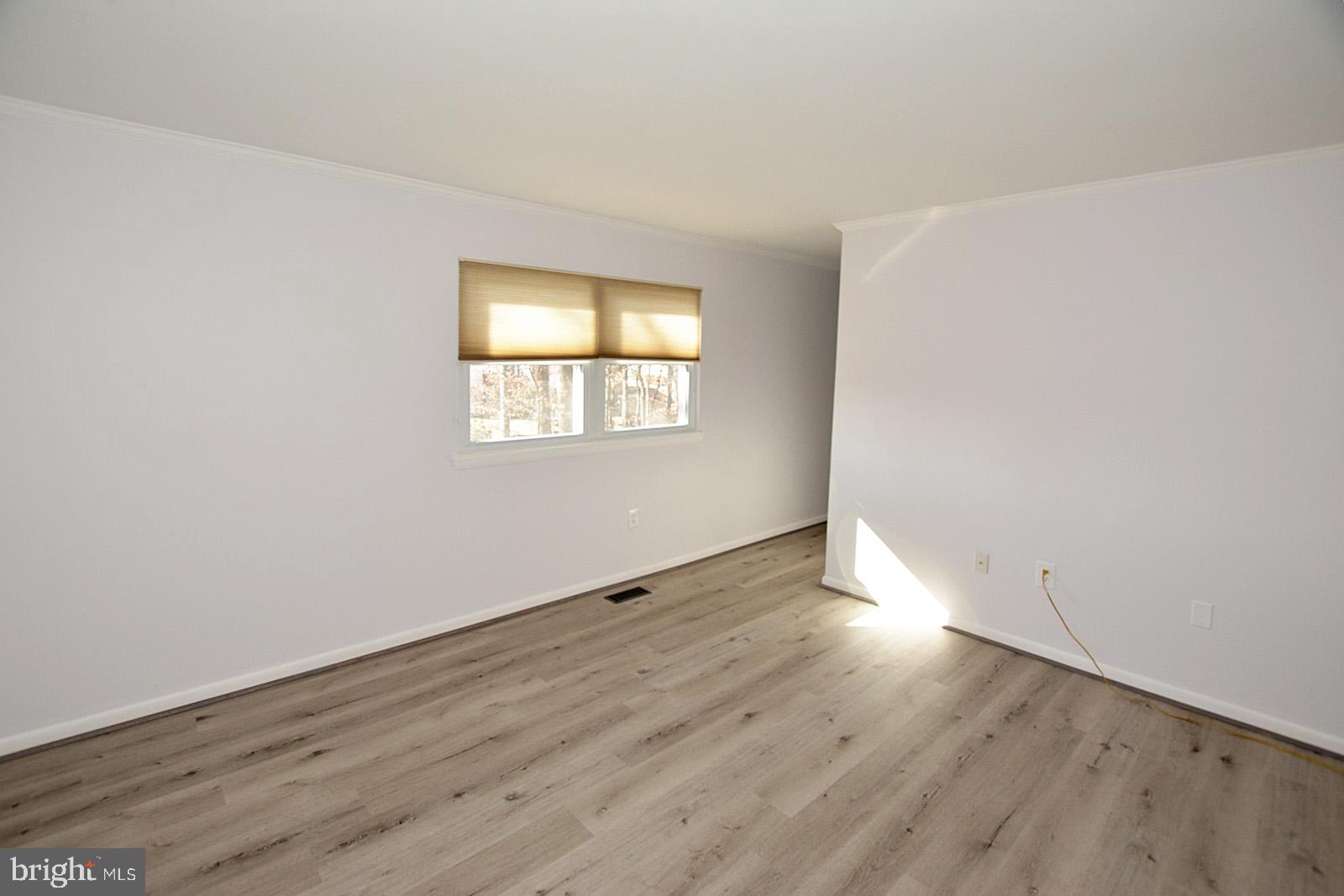 4794 Kelly Road Woodbridge, VA 22193 - Photo 15 of 35 Gallery Image 15