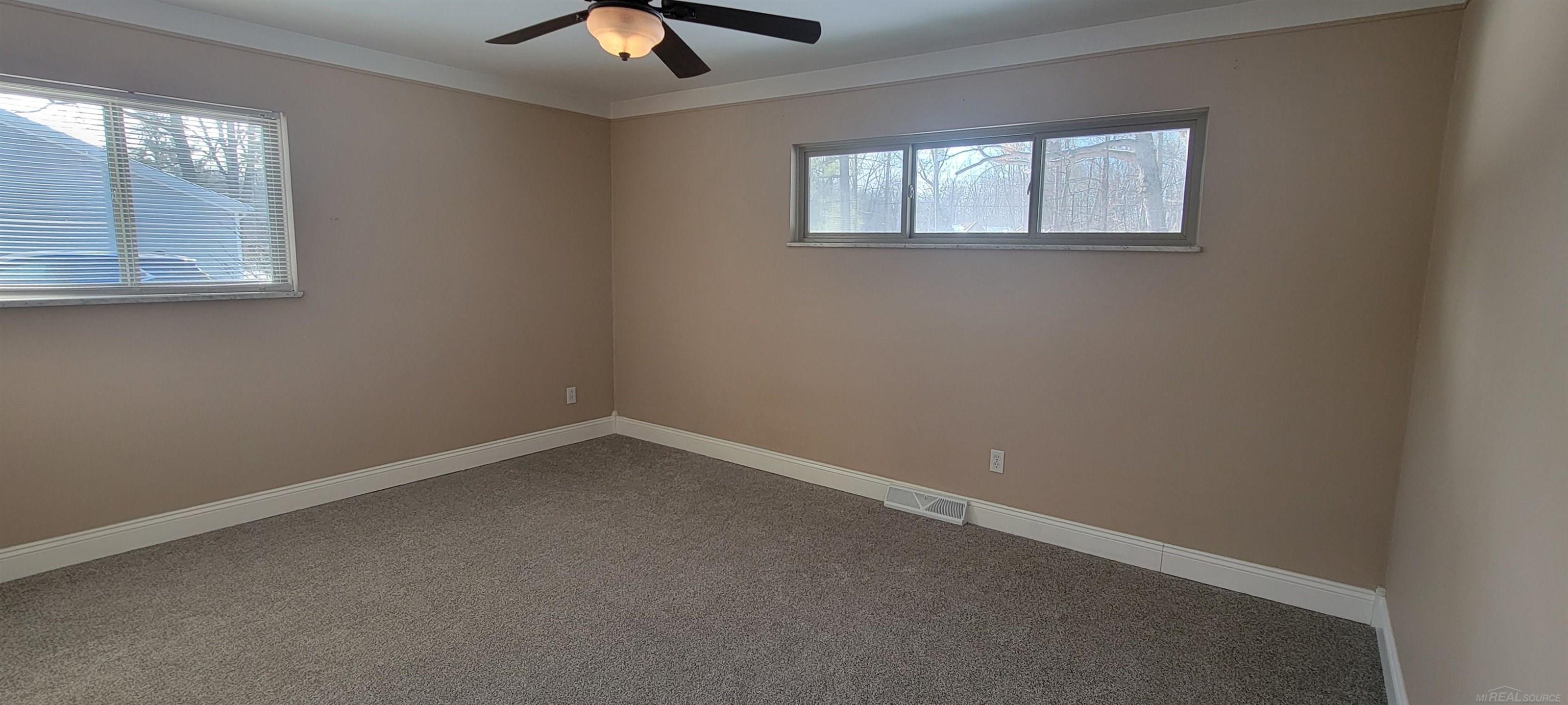 4265 County Line Road Casco, MI 48064 - Photo 12 of 23 50165414-e58e7e05-7af5-4518-ac96-f37170c11f51.JPG