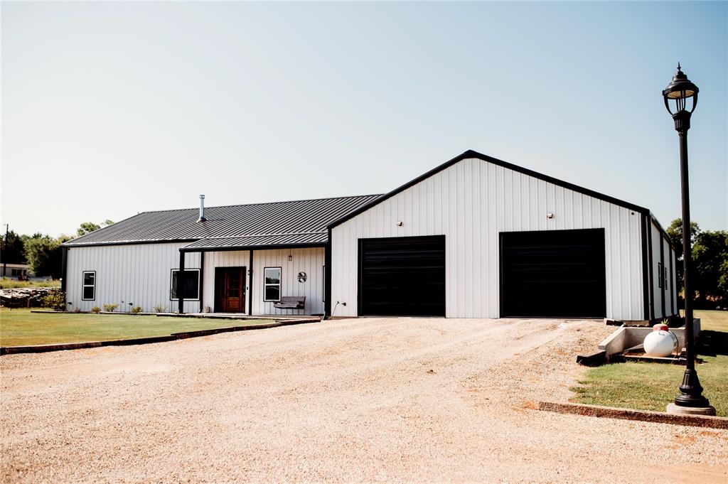 208 Chicken Field Road Whitewright, TX 75491 - Photo 2 of 40 Gallery Image 2