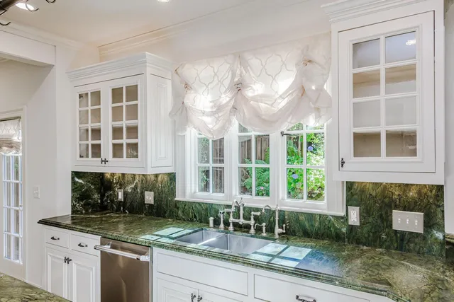 $16,000 | 719 West Poplar Avenue, San Mateo, CA 94402