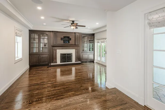 $16,000 | 719 West Poplar Avenue, San Mateo, CA 94402