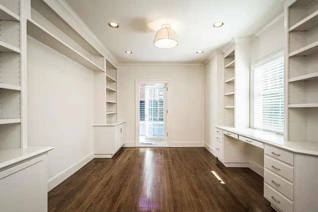 $16,000 | 719 West Poplar Avenue, San Mateo, CA 94402