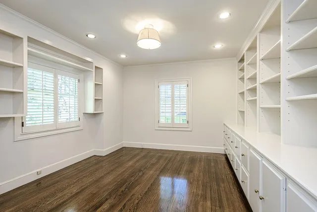 $16,000 | 719 West Poplar Avenue, San Mateo, CA 94402