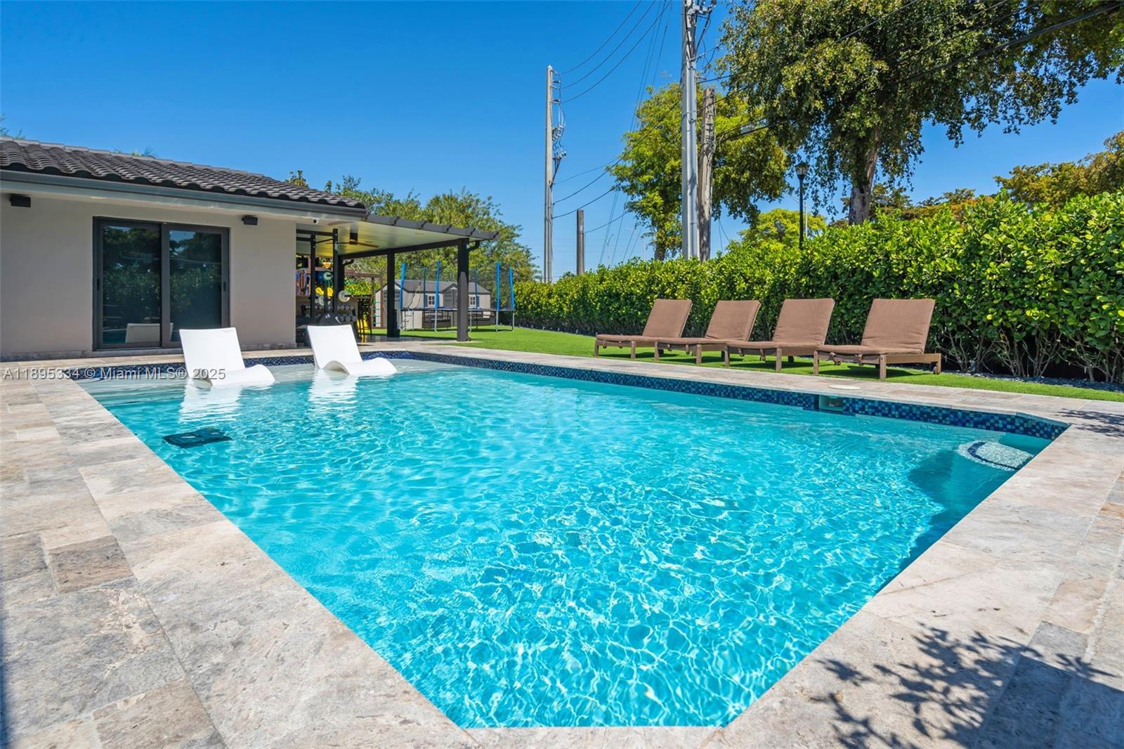 16511 Stonehaven Road Miami Lakes, FL 33014 - Photo 30 of 43 Gallery Image 30