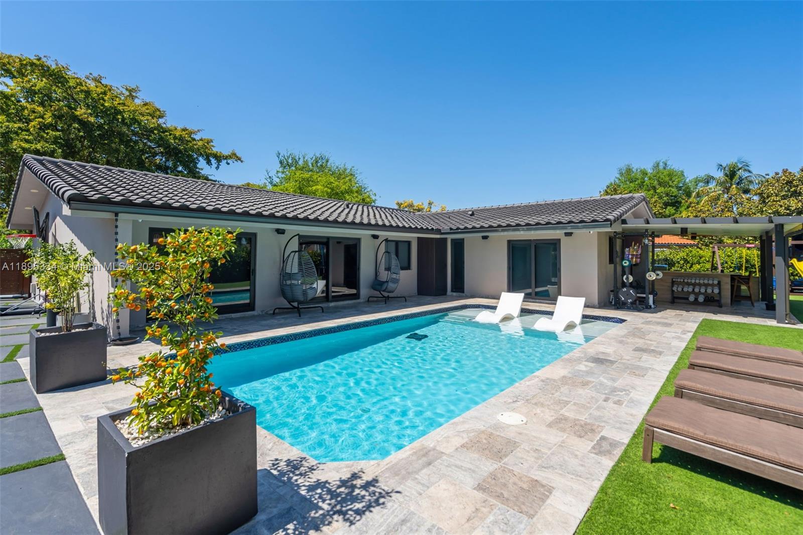 16511 Stonehaven Road Miami Lakes, FL 33014 - Photo 31 of 43 Gallery Image 31