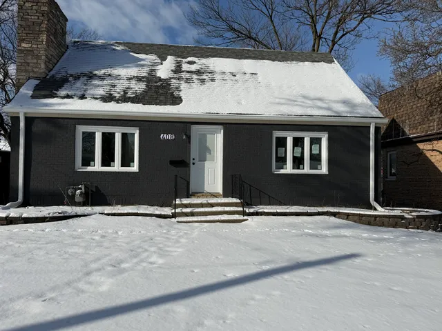 $3,750 | 408 East End Avenue, Hillside, IL 60162