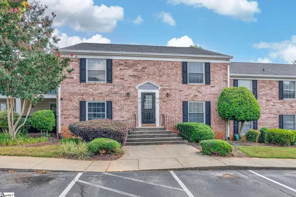 $204,900 | 925 Cleveland Street, Unit 115, Greenville, SC 29601