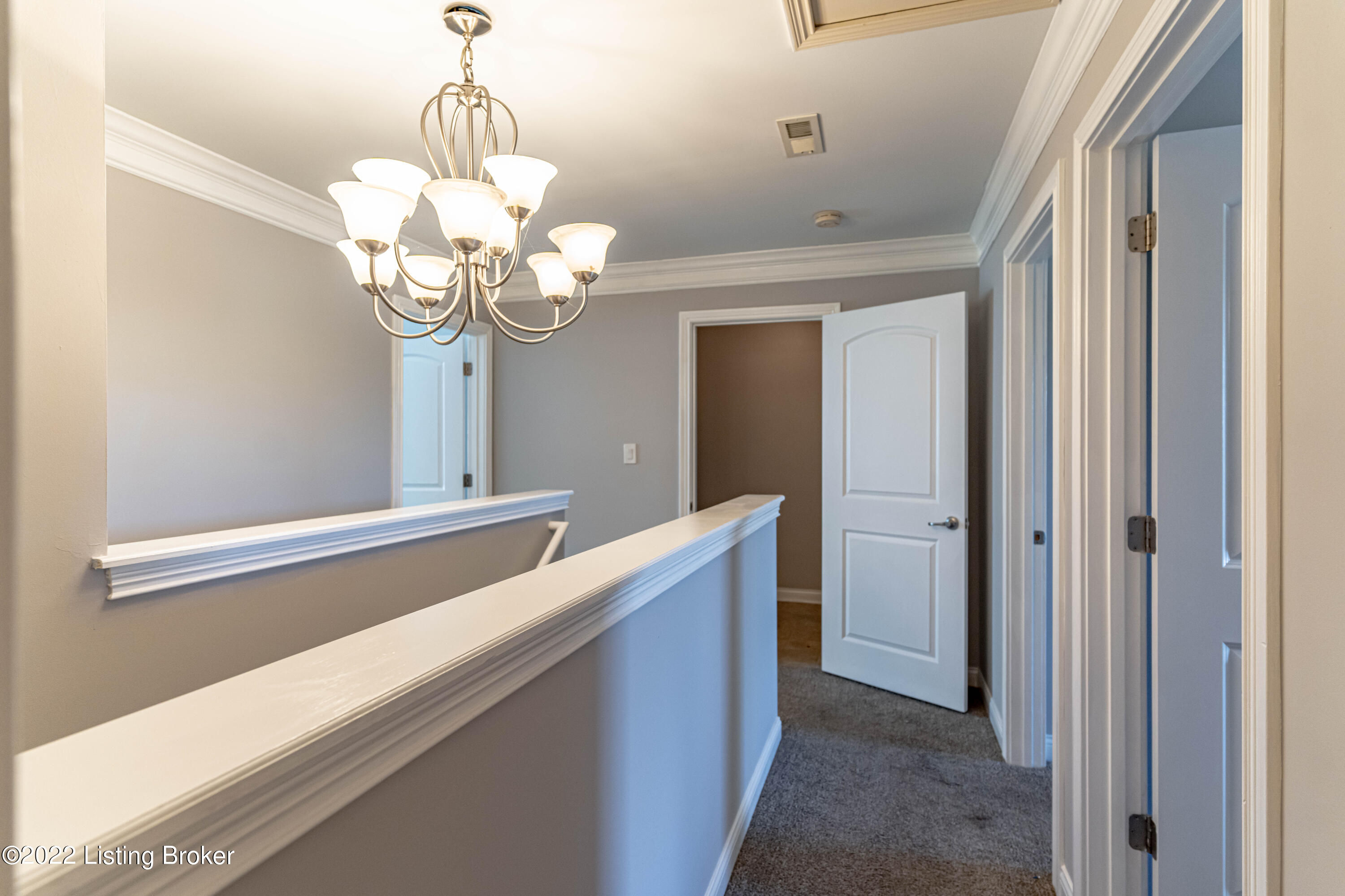 8917 Riley Avenue Louisville, KY 40242 - Photo 47 of 59 DSC07057