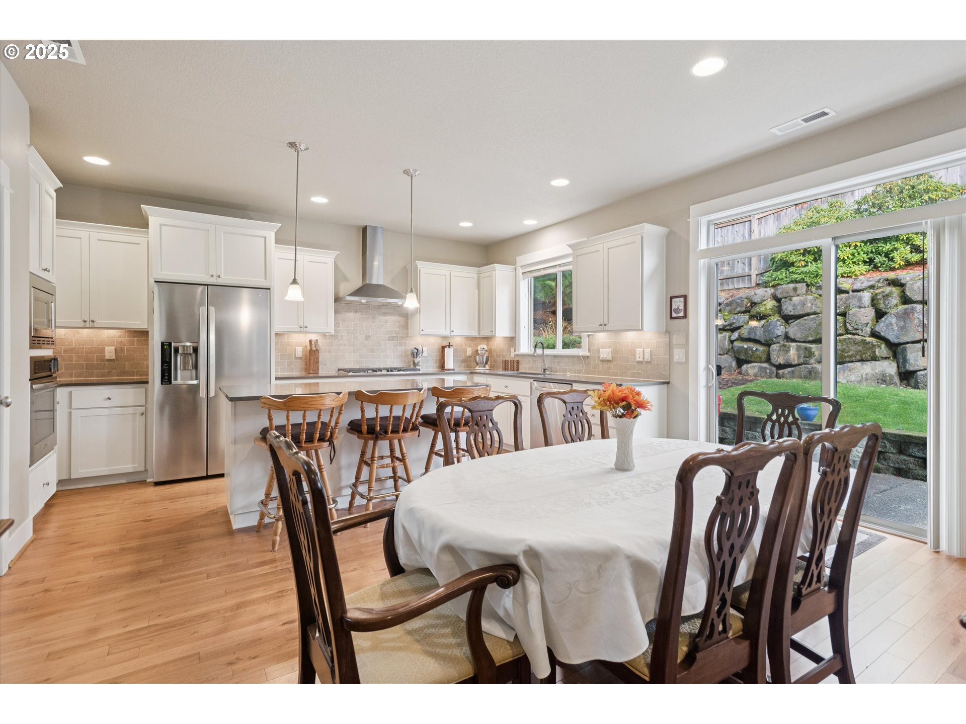 3041 Winkel Way West Linn, OR 97068 - Photo 11 of 45 a view of a dining room and livingroom view