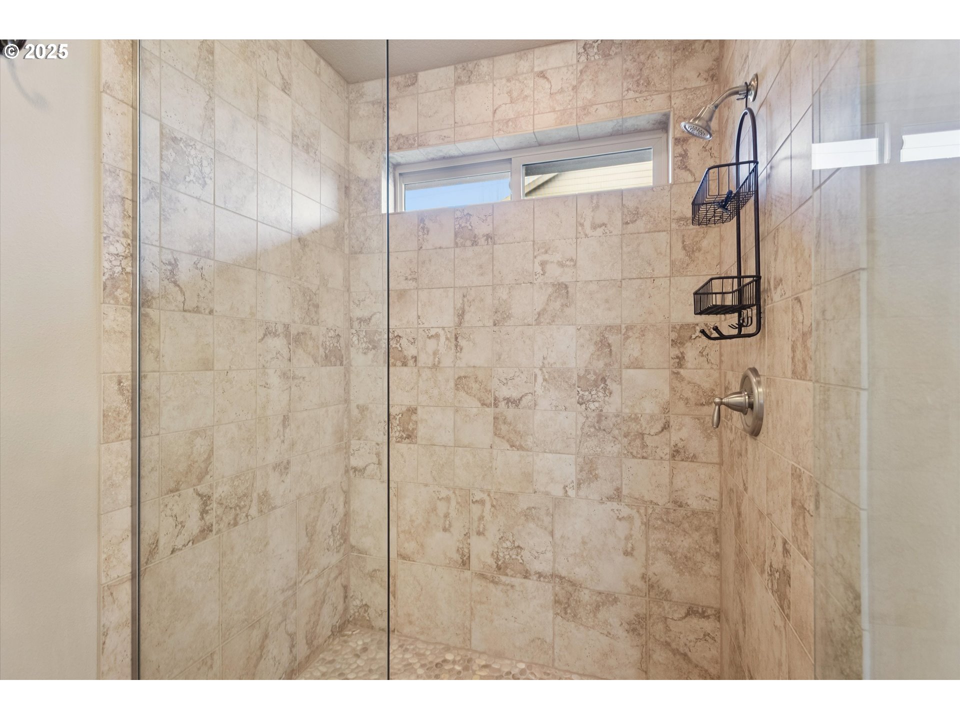 3041 Winkel Way West Linn, OR 97068 - Photo 27 of 45 a bathroom with a shower