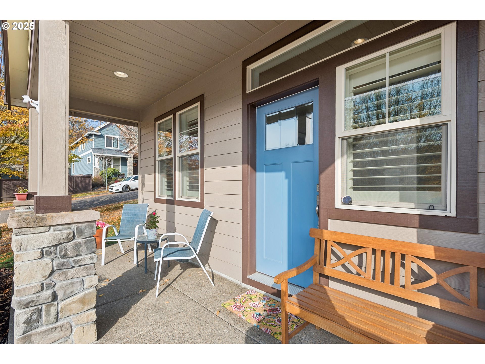 3041 Winkel Way West Linn, OR 97068 - Photo 3 of 45 a black and white photo of a house