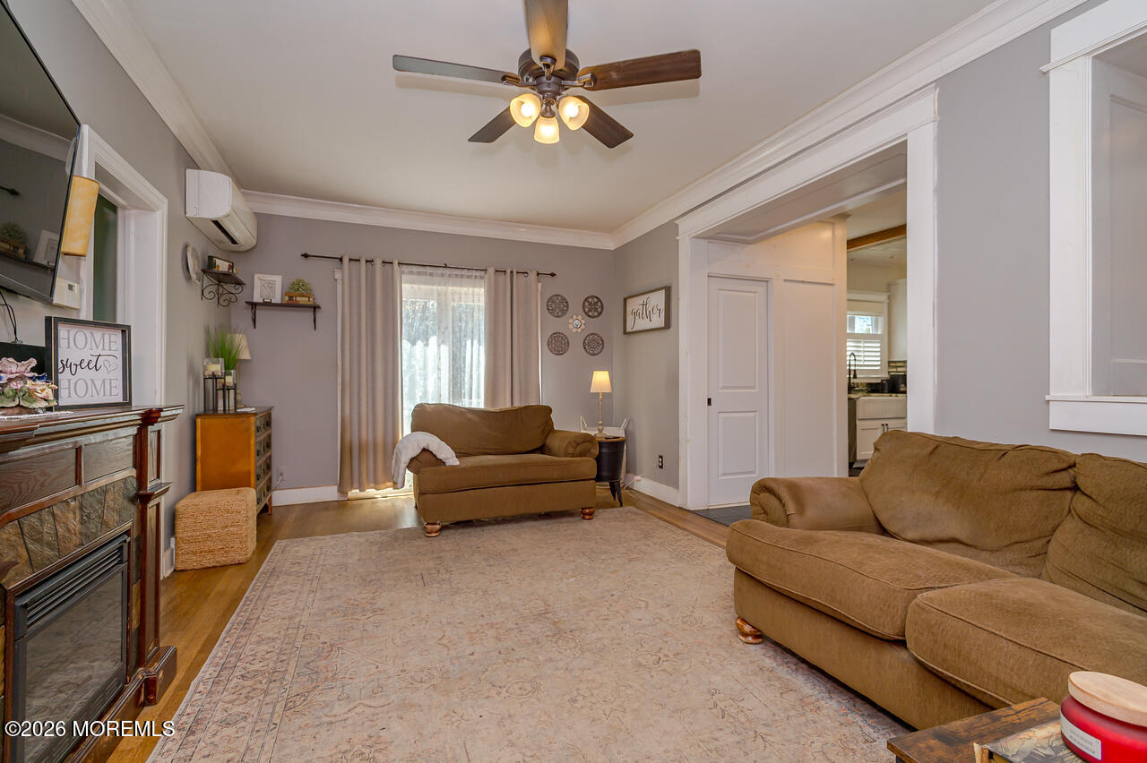 220 Washington Avenue Matawan, NJ 07747 - Photo 4 of 21 LR-4471