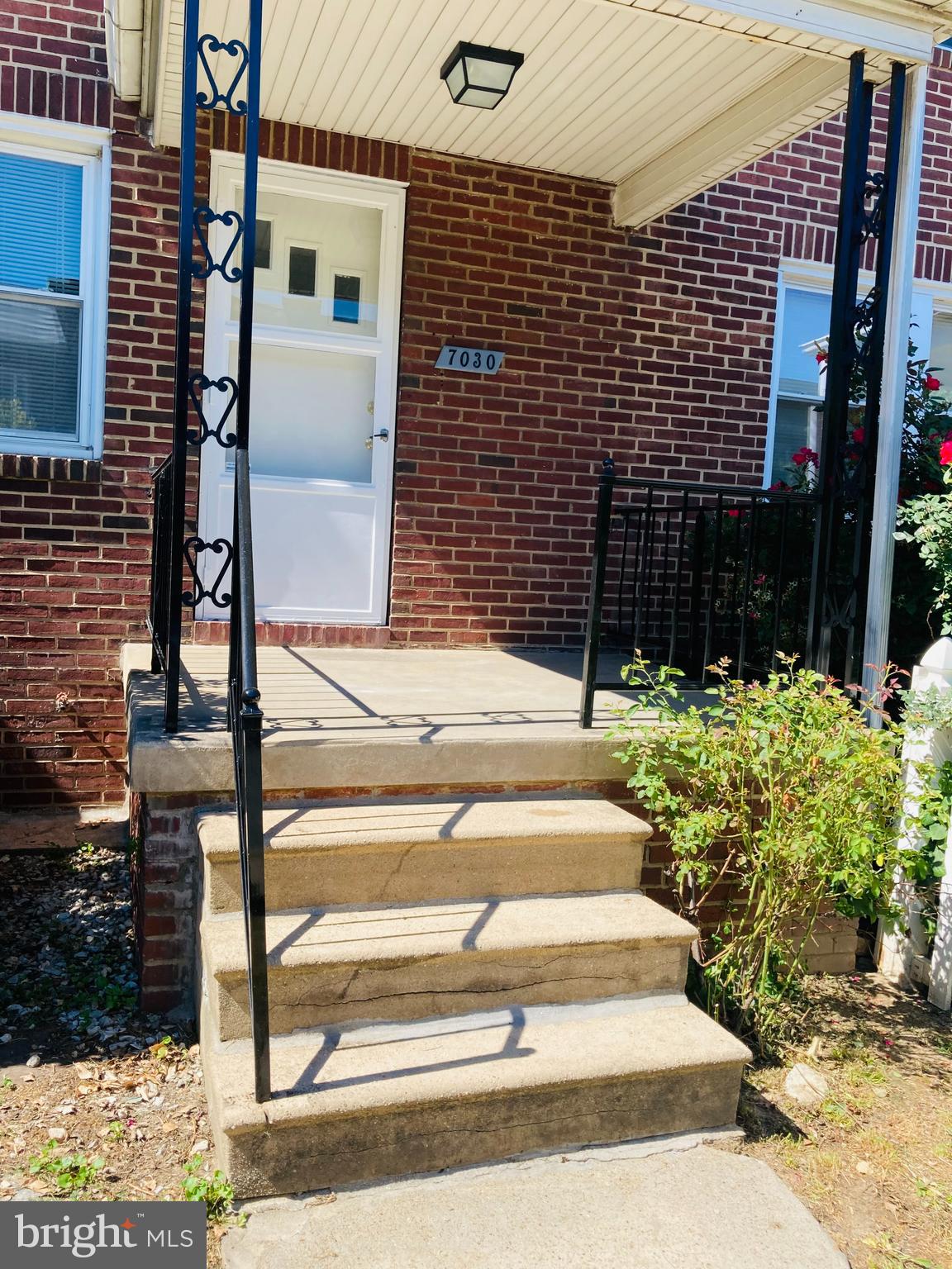 7030 Dunbar Road Baltimore, MD 21222 - Photo 2 of 20 Portico