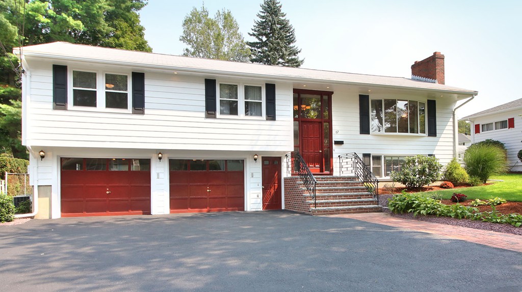67 Tomahawk Road Arlington, MA 02474 - Photo 1 of 29