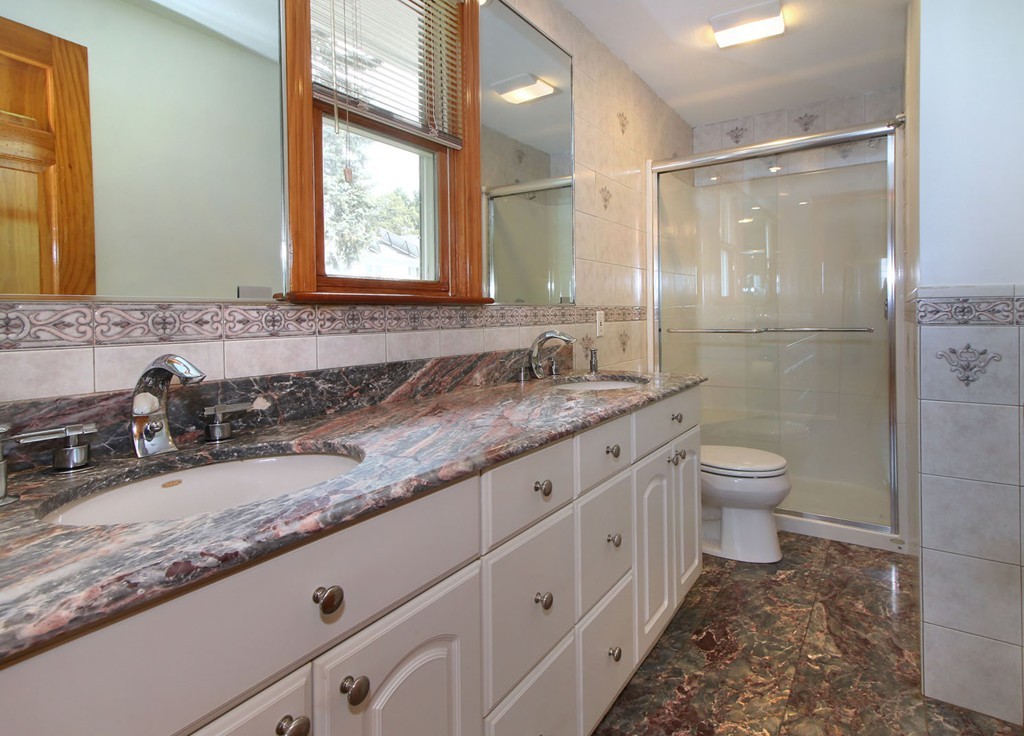 67 Tomahawk Road Arlington, MA 02474 - Photo 14 of 29