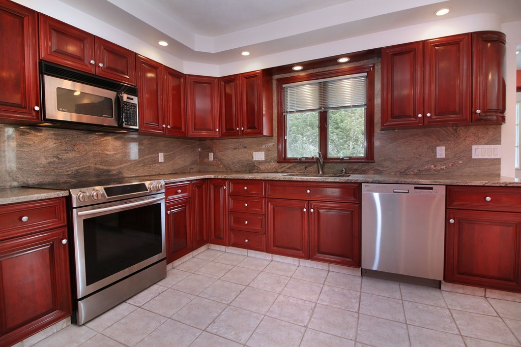 67 Tomahawk Road Arlington, MA 02474 - Photo 4 of 29