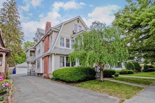 854-856 Sumner Avenue Springfield, MA 01108 - Photo 2 of 40