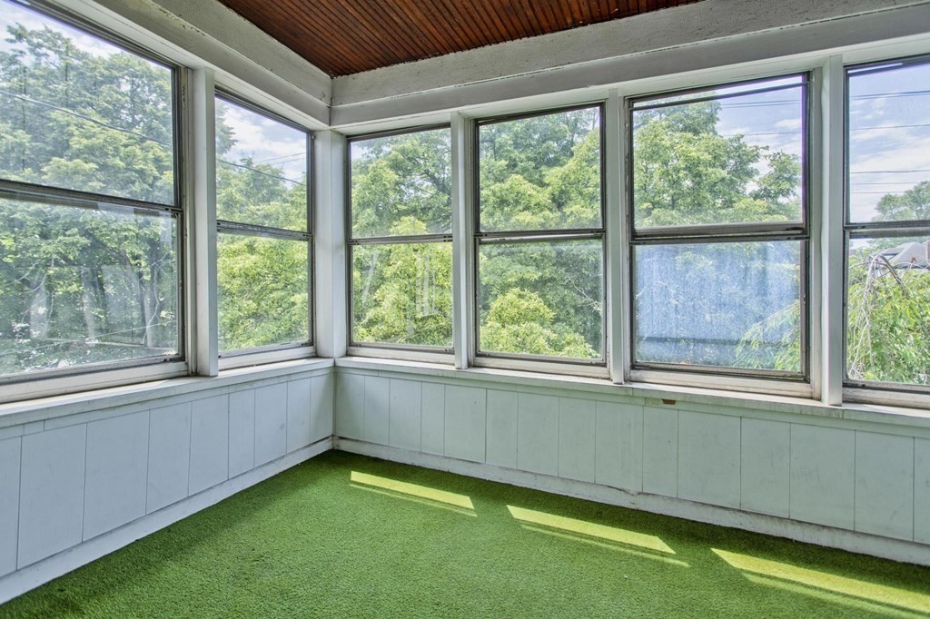 854-856 Sumner Avenue Springfield, MA 01108 - Photo 22 of 40