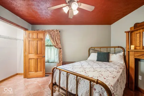 $775,000 | 6902 Creek Ridge Trail, Indianapolis, IN 46256