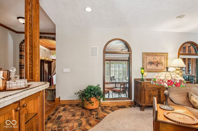 $775,000 | 6902 Creek Ridge Trail, Indianapolis, IN 46256