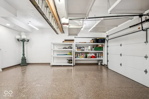 $775,000 | 6902 Creek Ridge Trail, Indianapolis, IN 46256