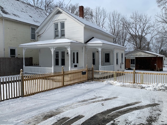 208 Maple Street Bennington, VT 05201 - Photo 2 of 29 Gallery Image 2