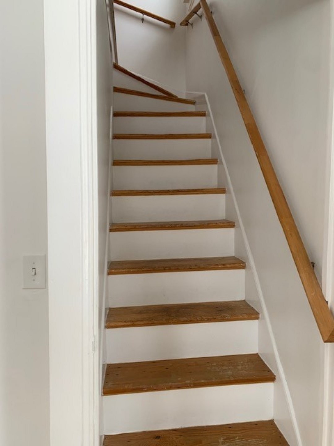 208 Maple Street Bennington, VT 05201 - Photo 17 of 29 Gallery Image 17