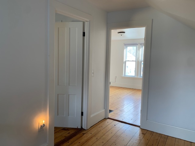208 Maple Street Bennington, VT 05201 - Photo 23 of 29 Gallery Image 23