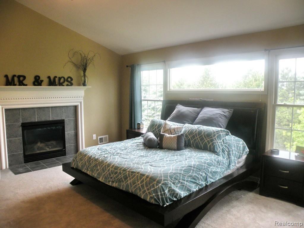 4169 Wincrest Lane Rochester, MI 48306 - Photo 10 of 27 9aa Master Suite wincrest4169_38.jpg