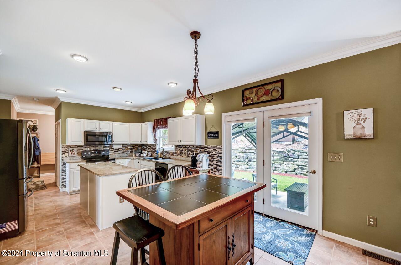 208 Maggies Road, Unit L 16 Clarks Summit, PA 18411 - Photo 16 of 90 Gallery Image 16