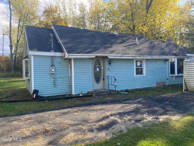 $96,000 | 11 Englewood Avenue, East Greenbush, NY 12061