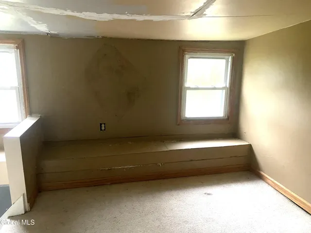 $96,000 | 11 Englewood Avenue, East Greenbush, NY 12061