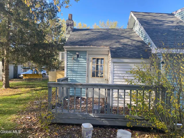 $96,000 | 11 Englewood Avenue, East Greenbush, NY 12061