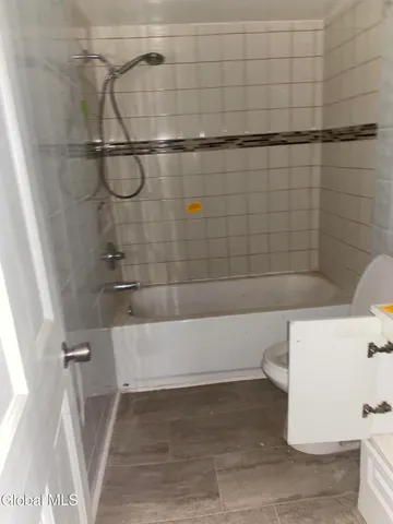 $96,000 | 11 Englewood Avenue, East Greenbush, NY 12061