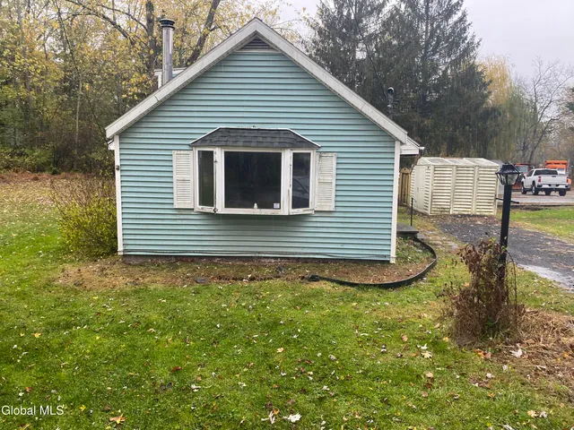 $96,000 | 11 Englewood Avenue, East Greenbush, NY 12061