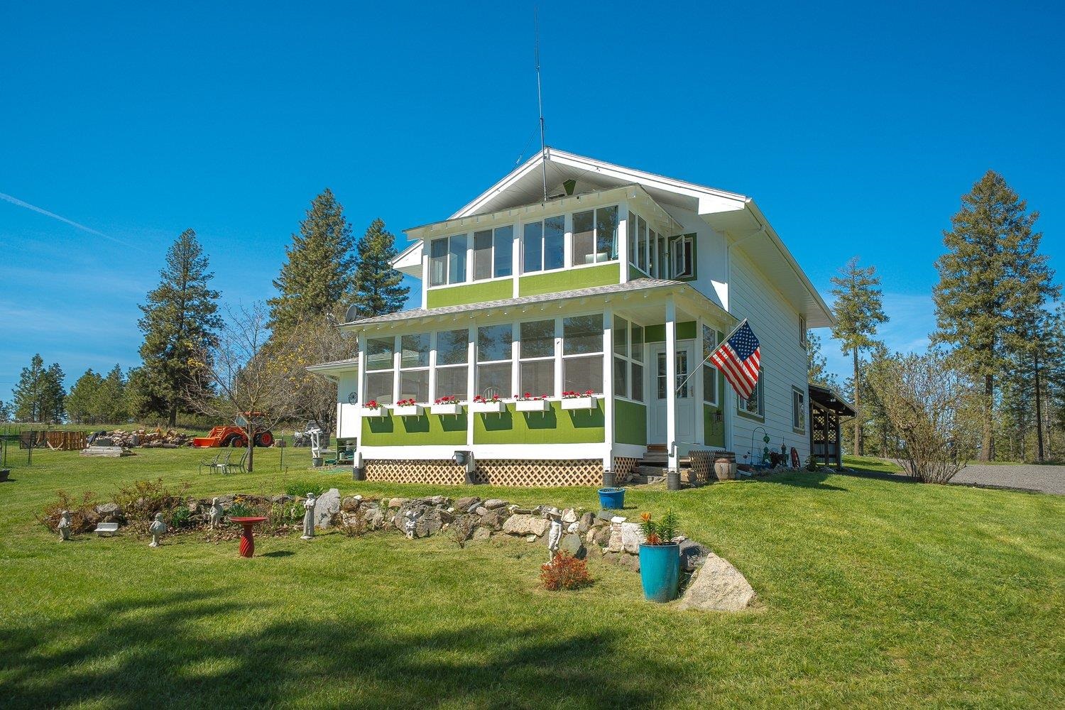 35405 Nye Road North Davenport, WA 99122 - Photo 2 of 50