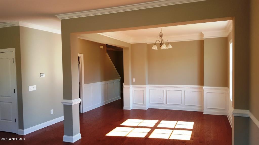 63 Ransom Drive Hampstead, NC 28443 - Photo 3 of 21 20160330_095709
