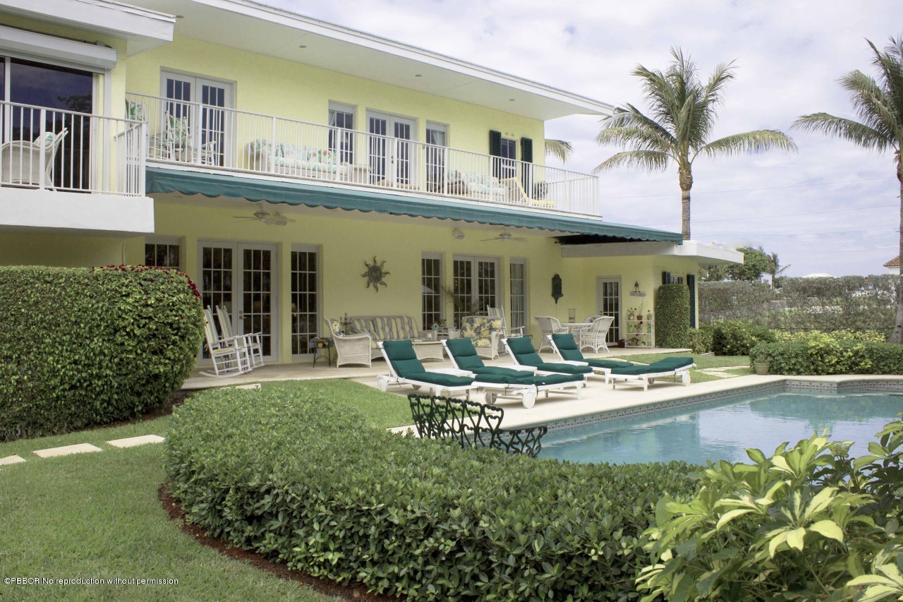 202 Kenlyn Road Palm Beach, FL 33480 - Photo 3 of 16 pool and rear yard