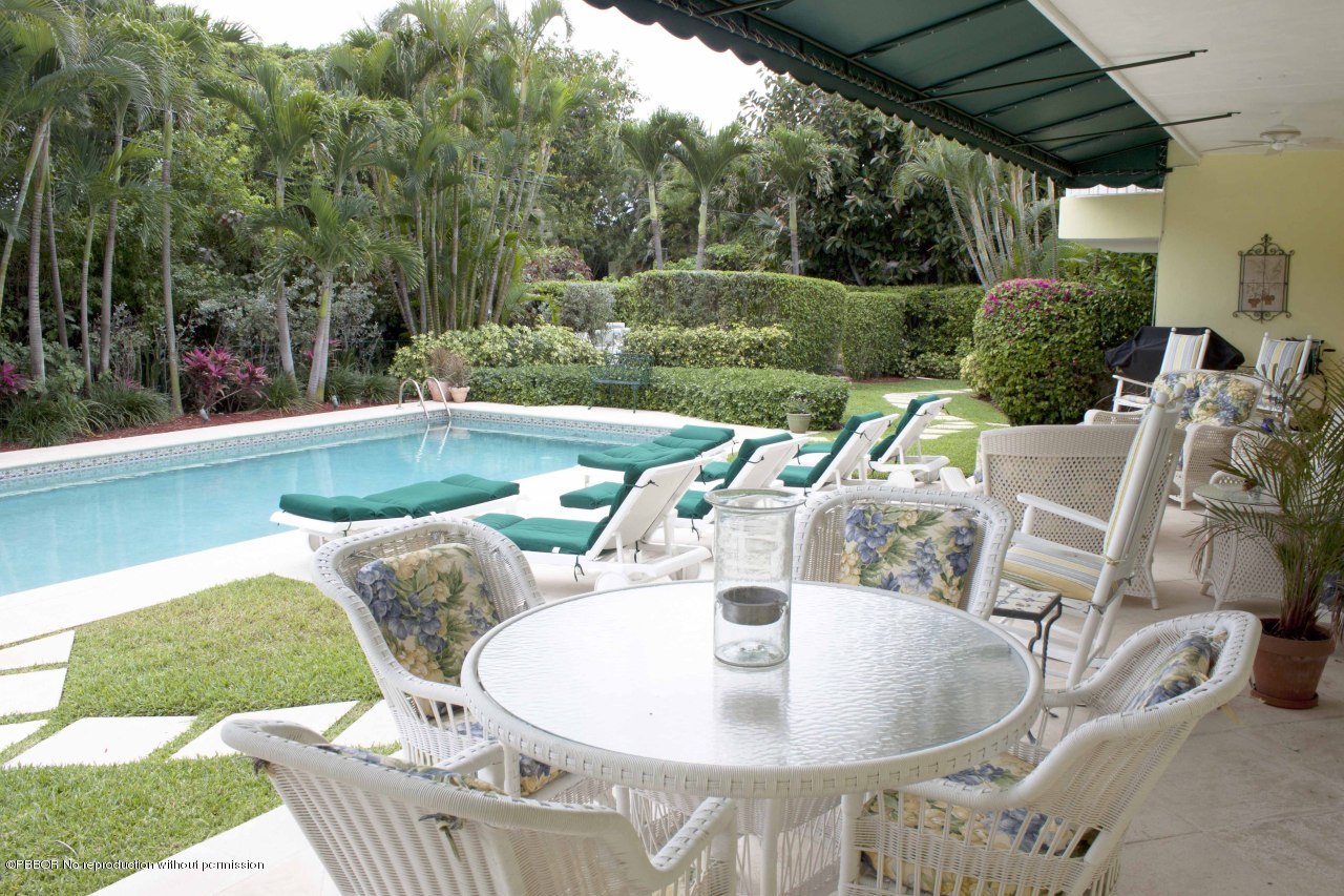 202 Kenlyn Road Palm Beach, FL 33480 - Photo 4 of 16 loggia