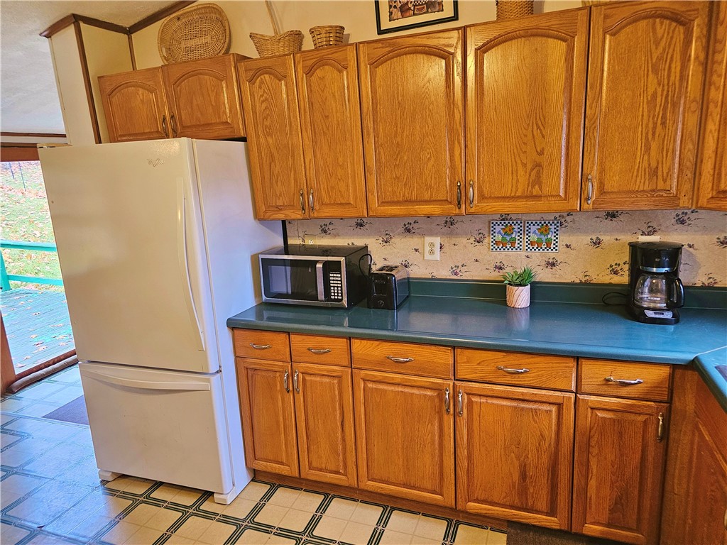 2574 Guyanoga Road Jerusalem, NY 14527 - Photo 7 of 40