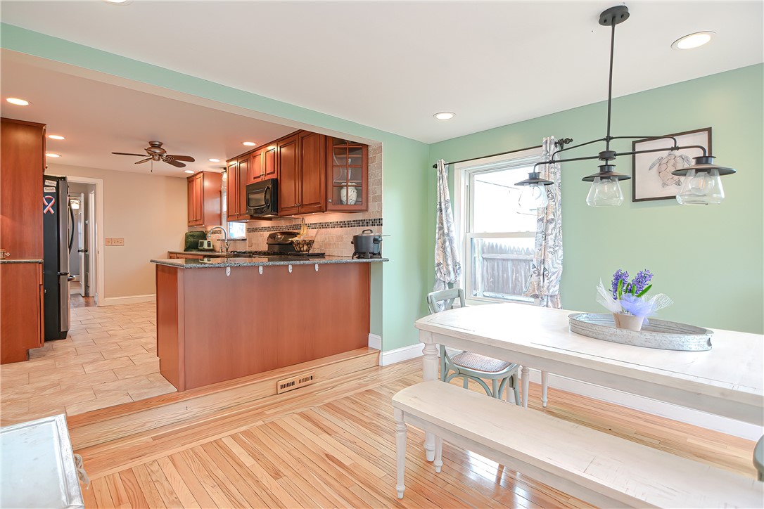 114 Burt Street Warwick, RI 02886 - Photo 12 of 45