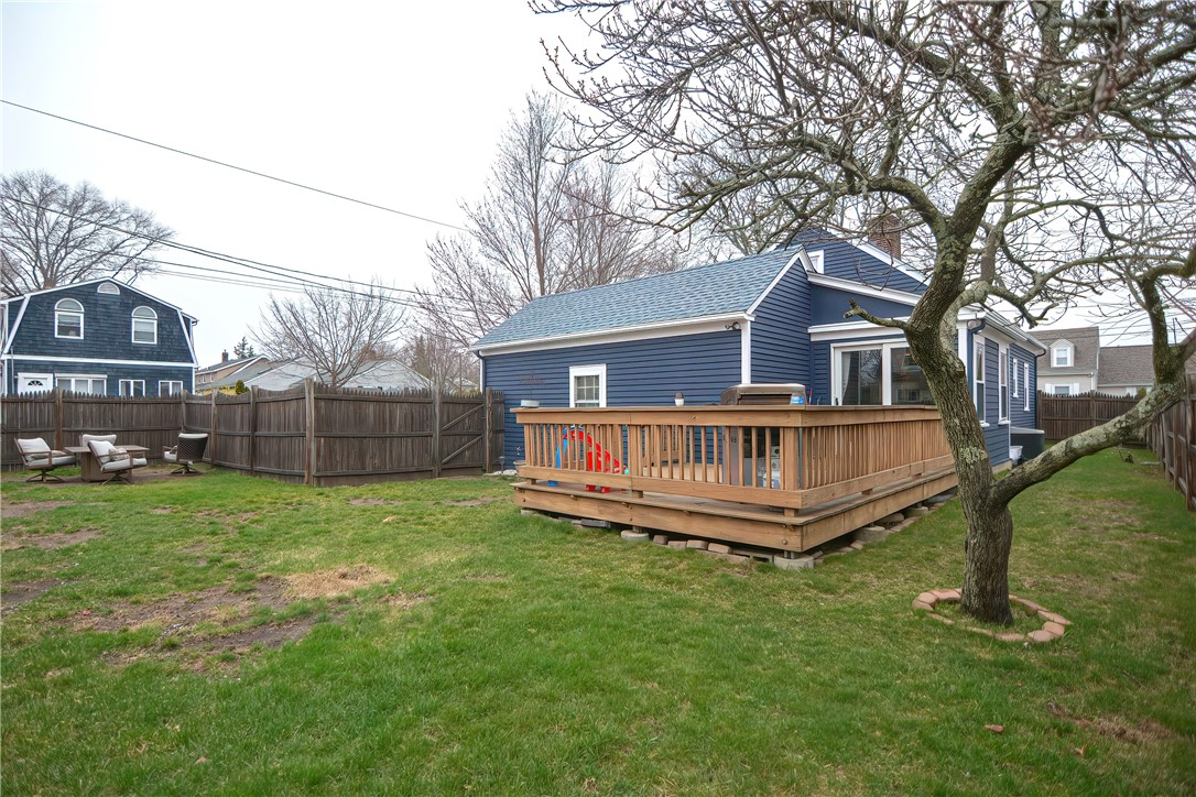 114 Burt Street Warwick, RI 02886 - Photo 43 of 45