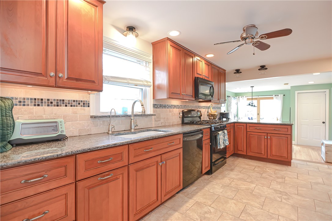 114 Burt Street Warwick, RI 02886 - Photo 10 of 45