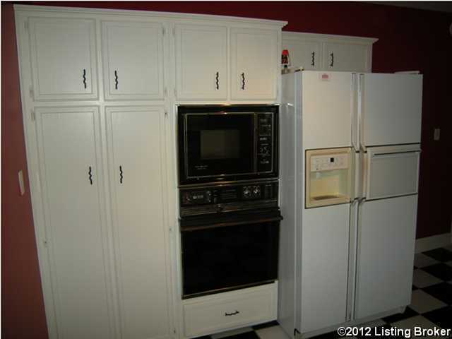 2103 Johnson Road Louisville, KY 40245 - Photo 15 of 35 Kitchen