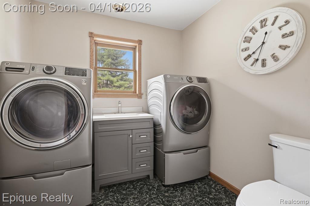 8269 Morrish Road Flushing, MI 48433 - Photo 20 of 33