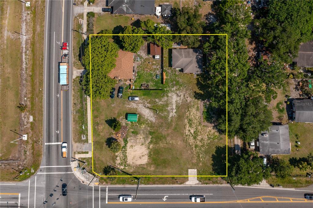 101 Eagle Lake Loop Road East Winter Haven, FL 33880 - Photo 2 of 18