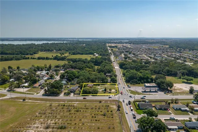 $1,000,000 | 101 Eagle Lake Loop Road East, Winter Haven, FL 33880